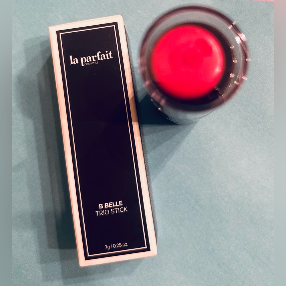 NIB ~ LA PARFAIT B BELLE TRIO STICK
